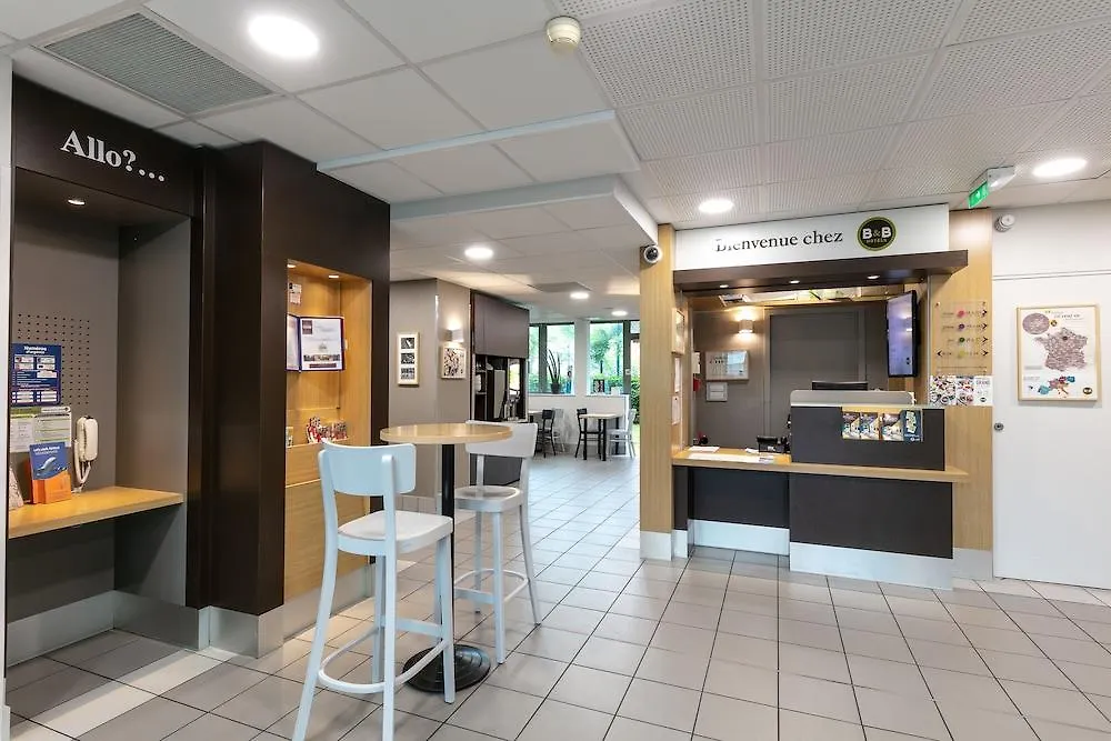 B&B Hotel Toulouse Basso Cambo 2*,